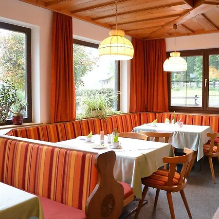 Gasthof Hirlatz 3*