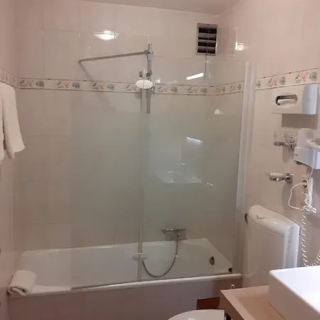 Guest house Gasthof Hirlatz 3*